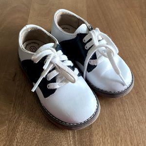 Footnotes Toddler Saddle Shoes 4.5